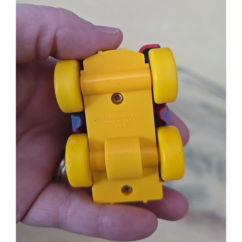 Vintage 1989 McDonaldland's Circus Parade Ringmaster‎ Happy Meal Mini Car Toy